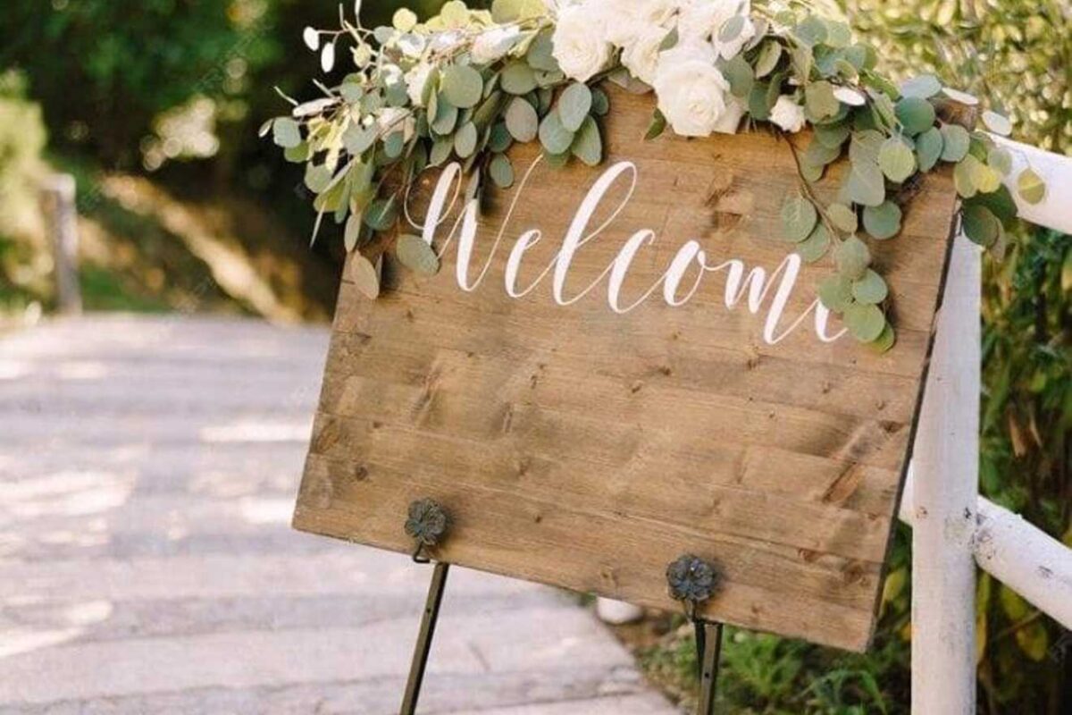 Wedding Welcome Sign Designs in Texas | Wedding Wonders