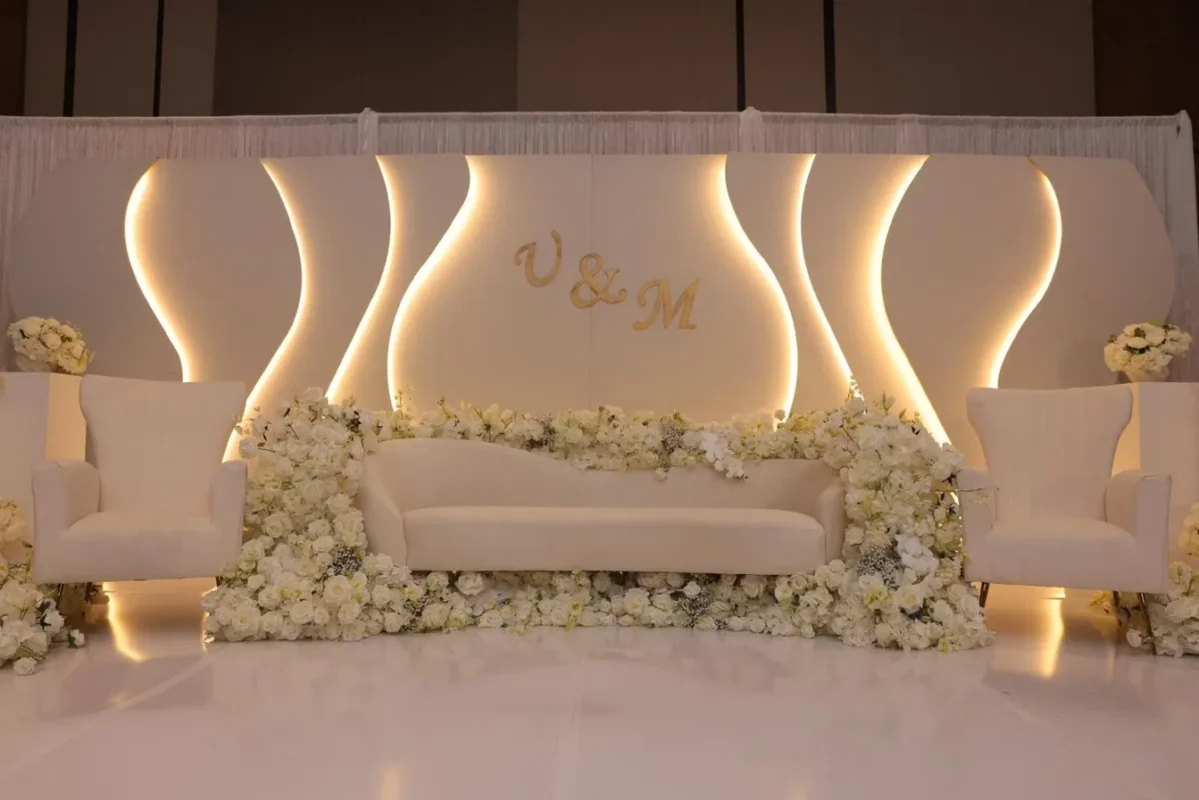Illuminated or Mirrored Backdrop